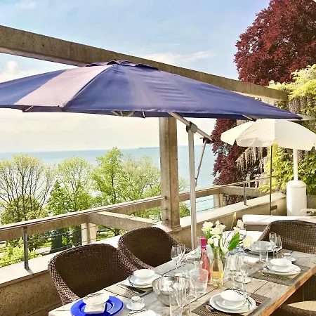 Lakeview Suites